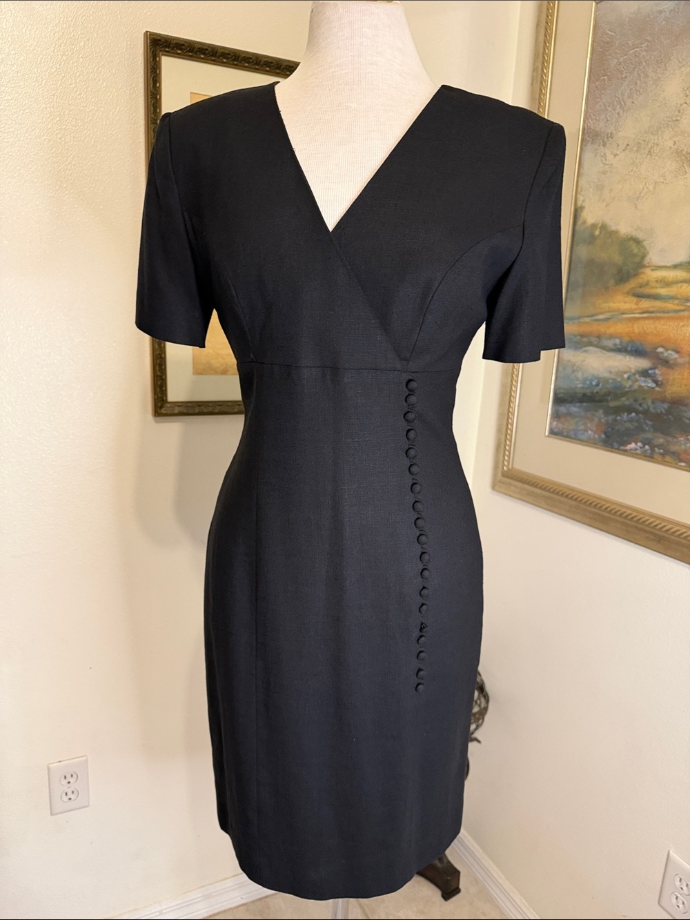 Spenser Jeremy Dress - Classic Vintage Black V-Neck Sheath Dress Size 4